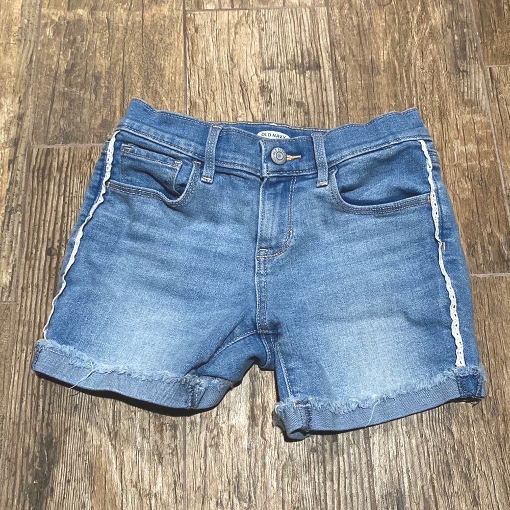 Old Navy Girls Light Wash Jean Shorts Adjustable